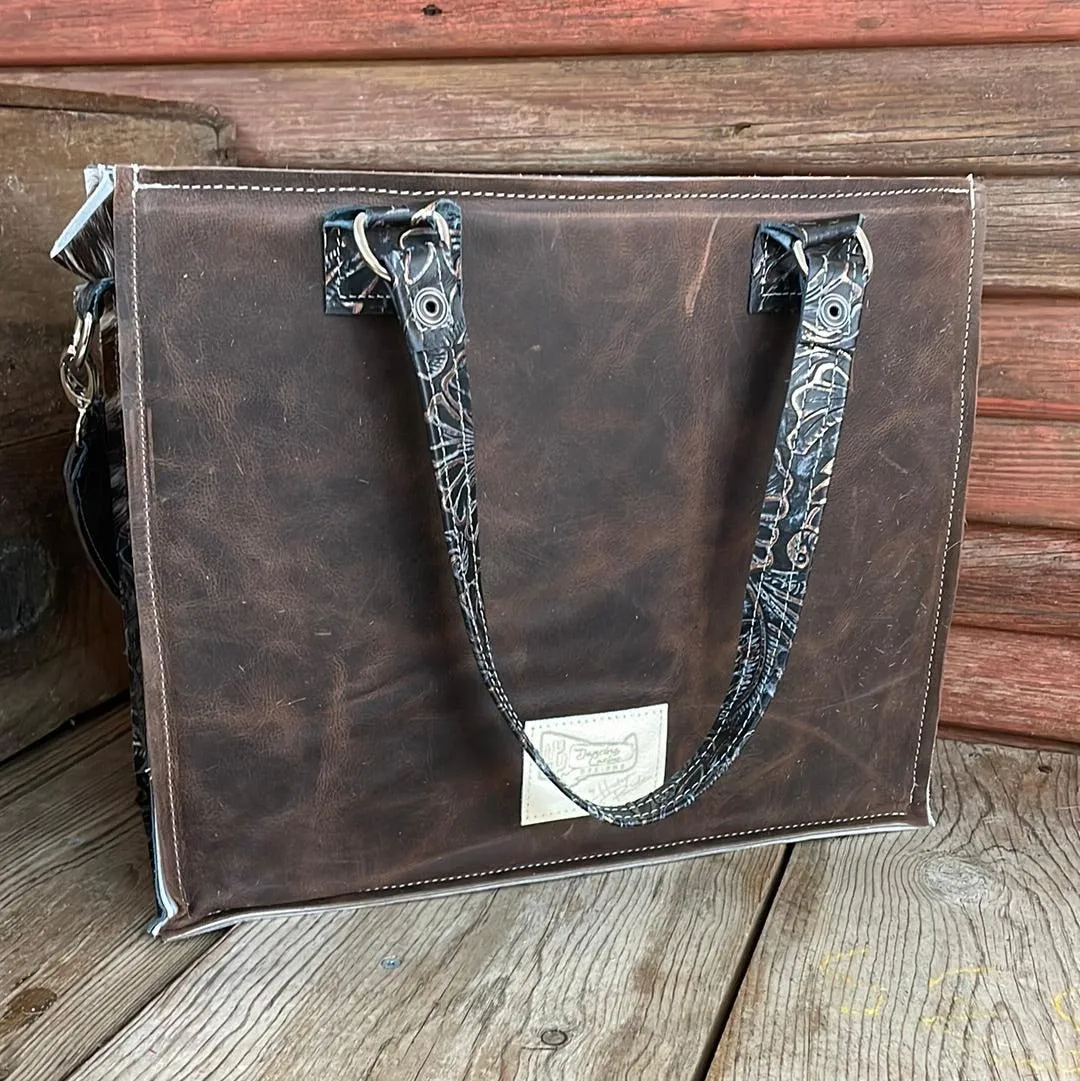 039 Clerk - Longhorn w/ Autumn Ash
