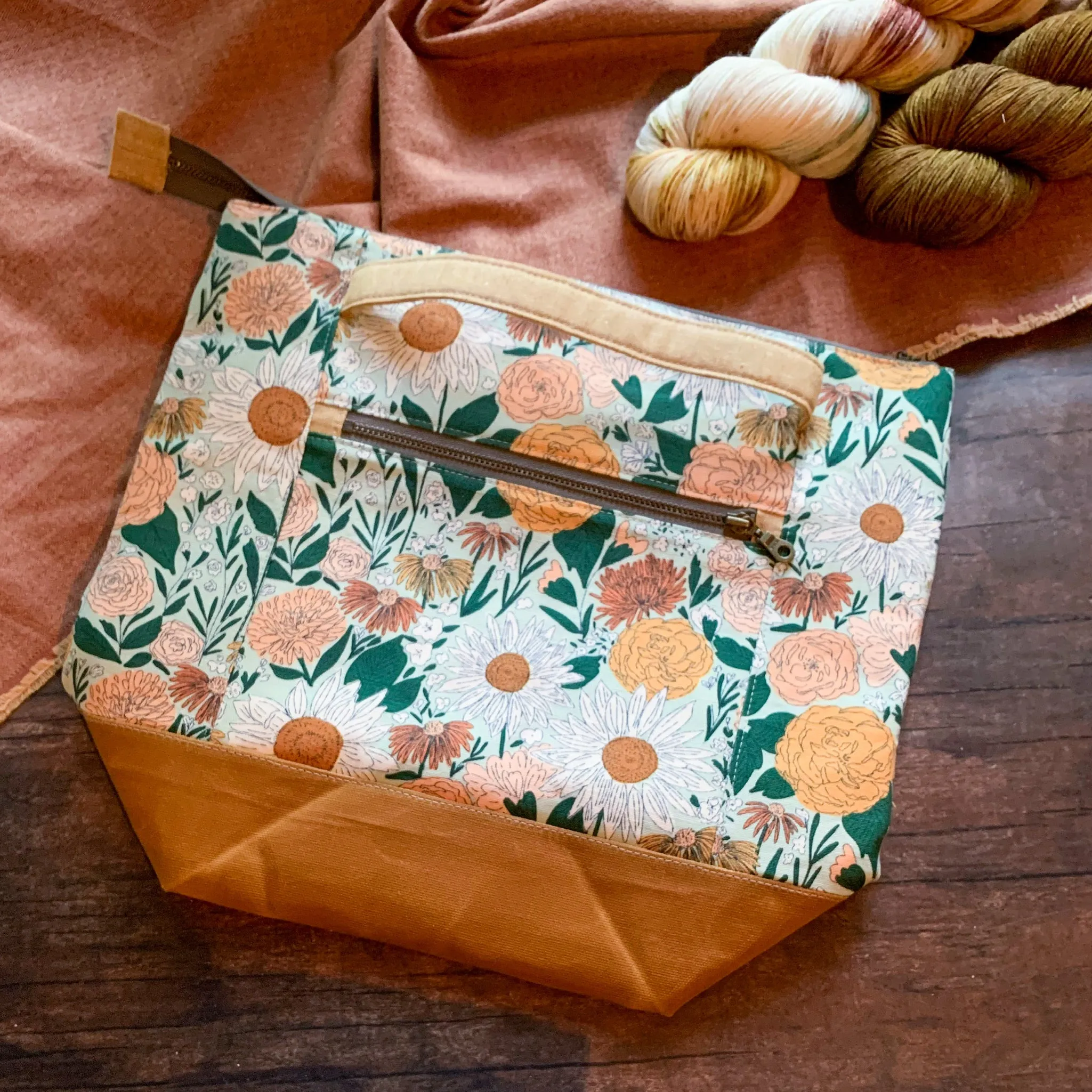 Bag of the Week- *Juliet*  Zippered Knitting Project Bag