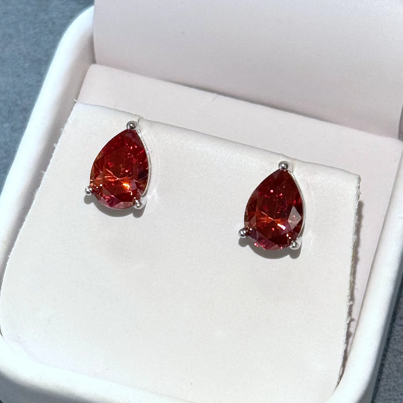 Certified Red Pear Cut Moissanite Stud Earrings