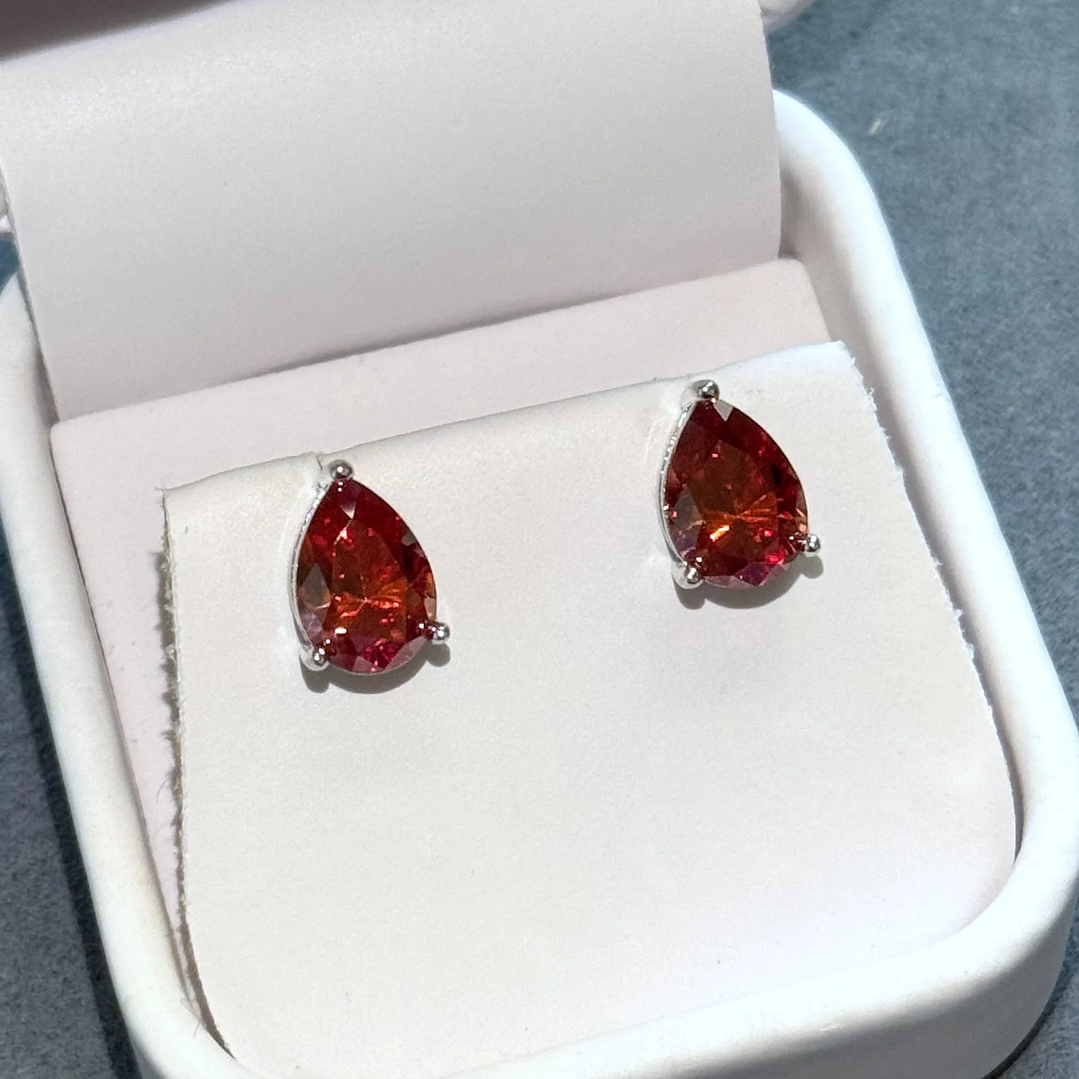 Certified Red Pear Cut Moissanite Stud Earrings