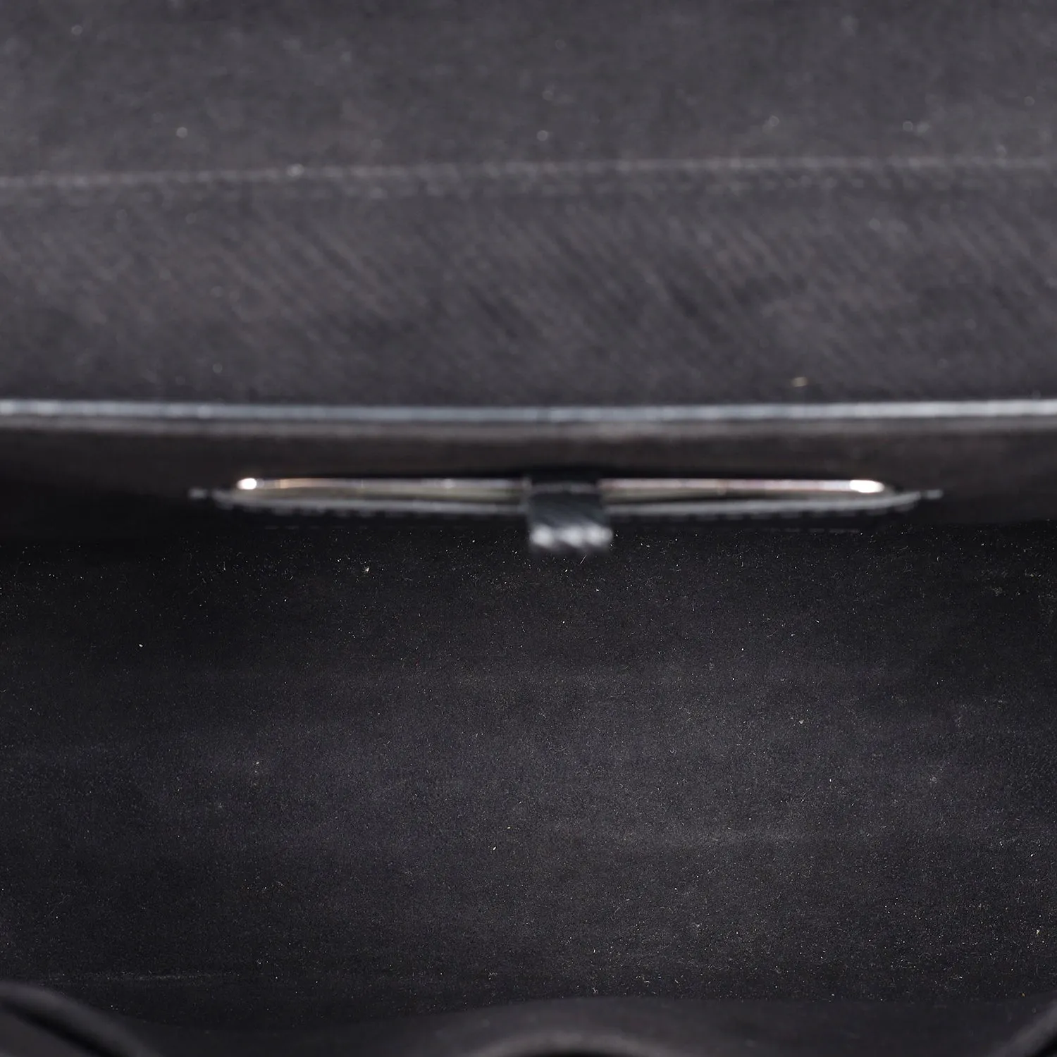 Epi Twist Top Handle Shoulder Bag MM
