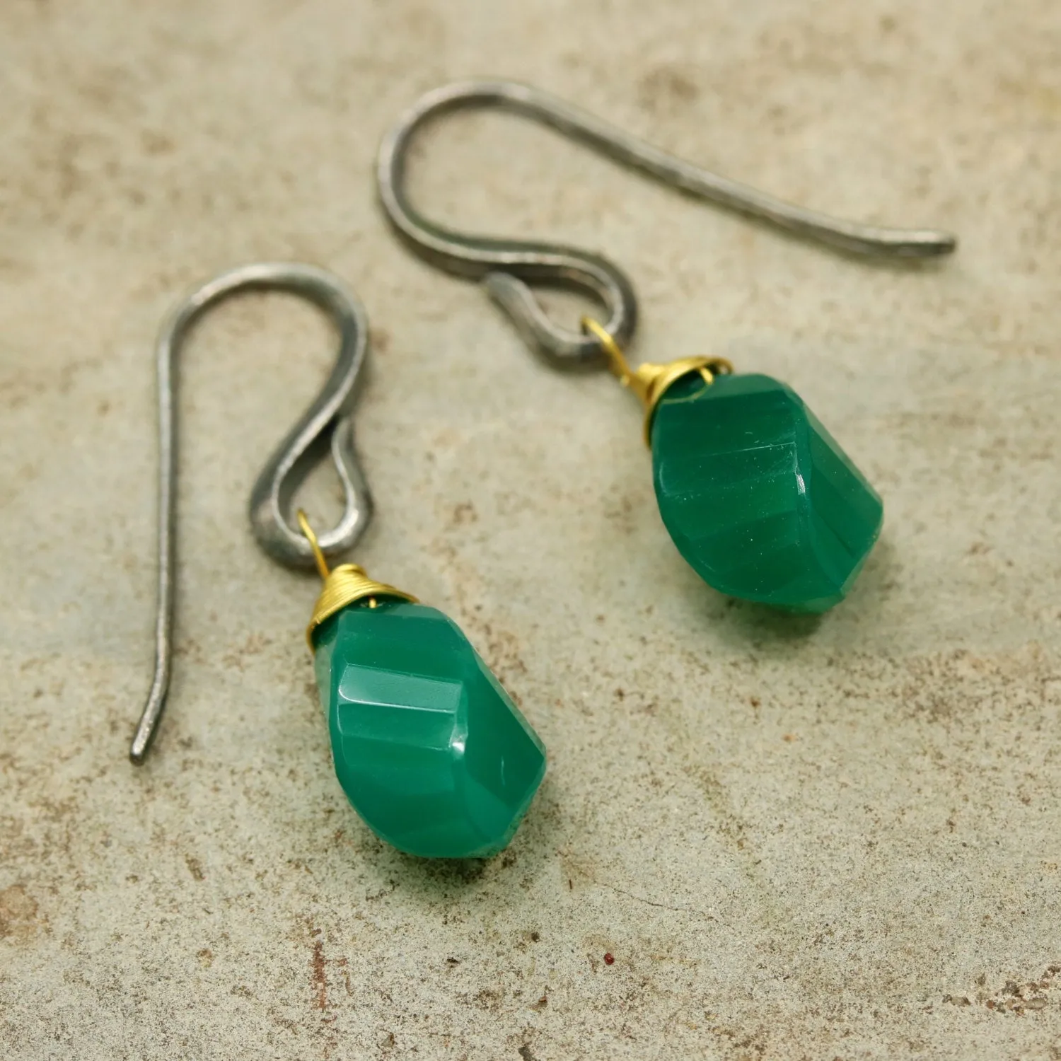 Green onyx drops twist faceted earrings with oxidized sterling silver hooks