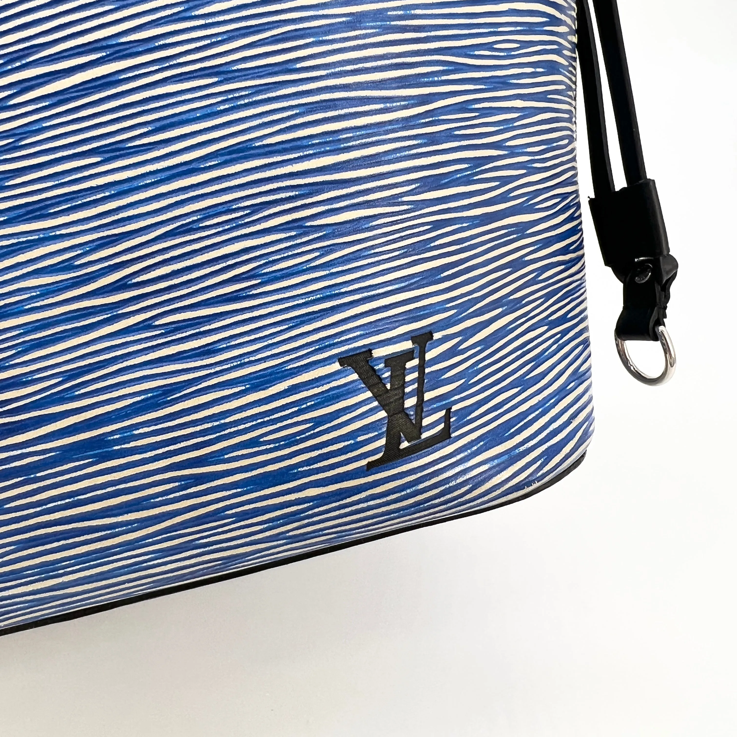 Louis Vuitton Epi Neverfull MM Denim Light [Guaranteed Authentic]