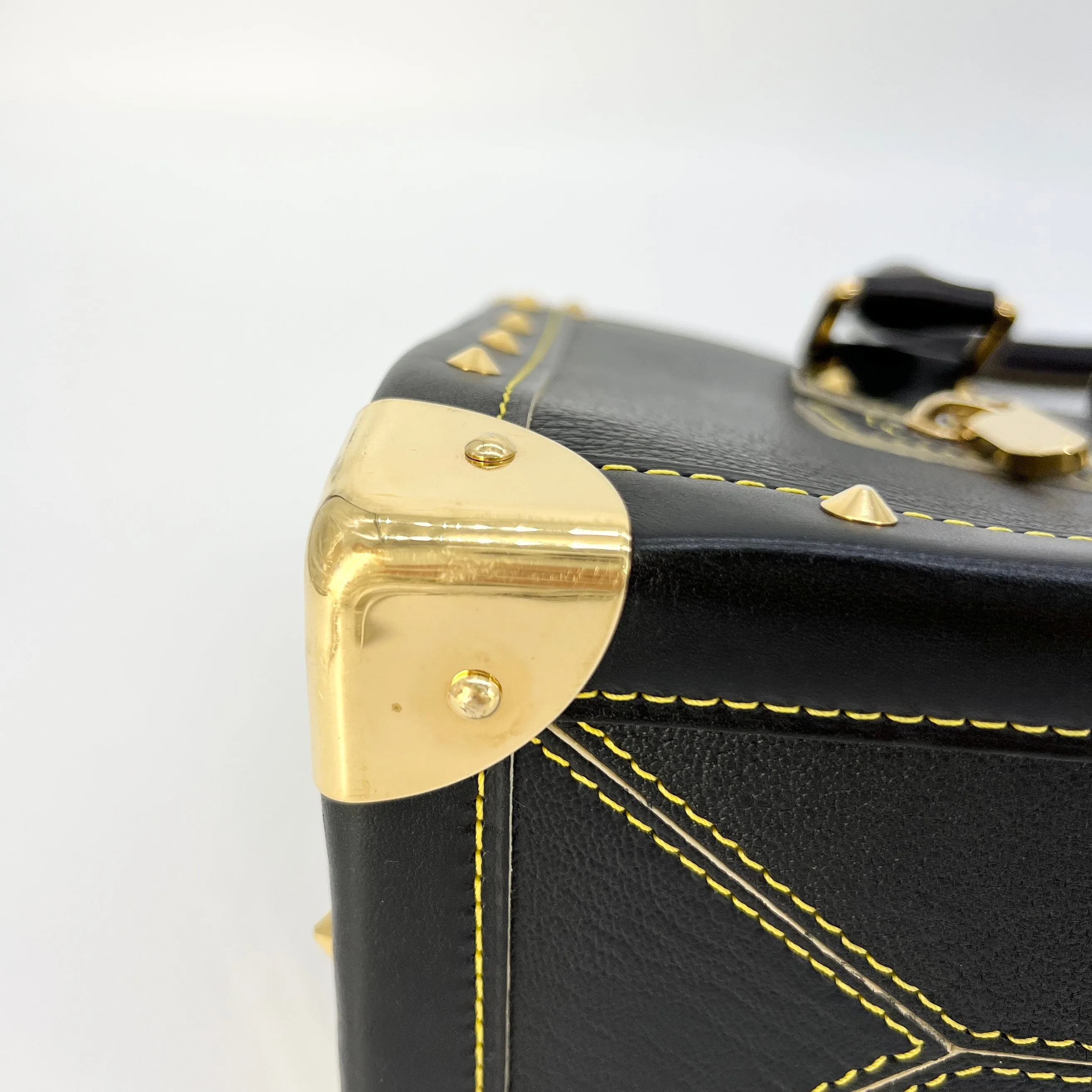 Louis Vuitton Suhali Le Fabuleux Handbag Leather Black [Guaranteed Authentic]