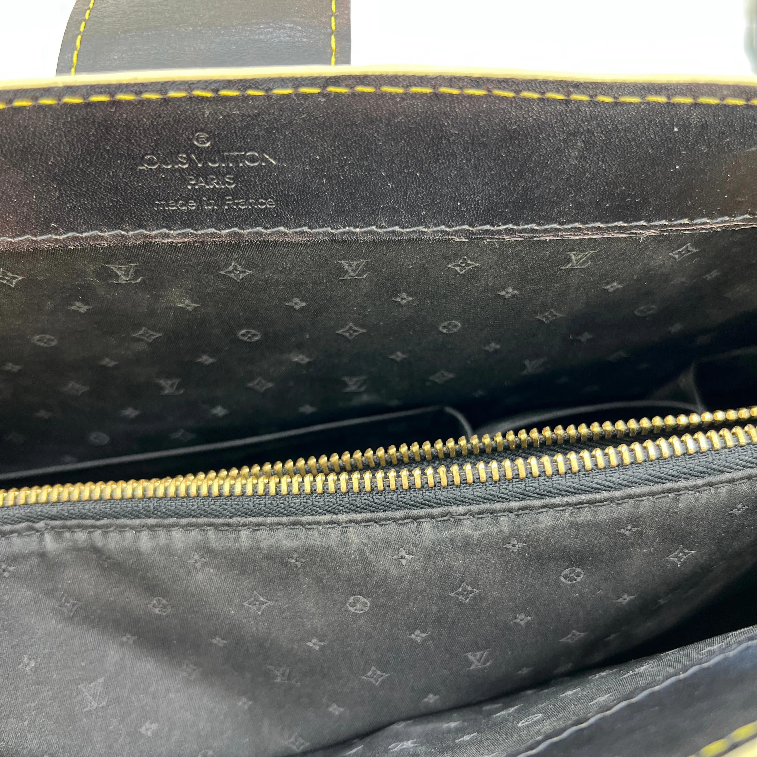 Louis Vuitton Suhali Le Fabuleux Handbag Leather Black [Guaranteed Authentic]
