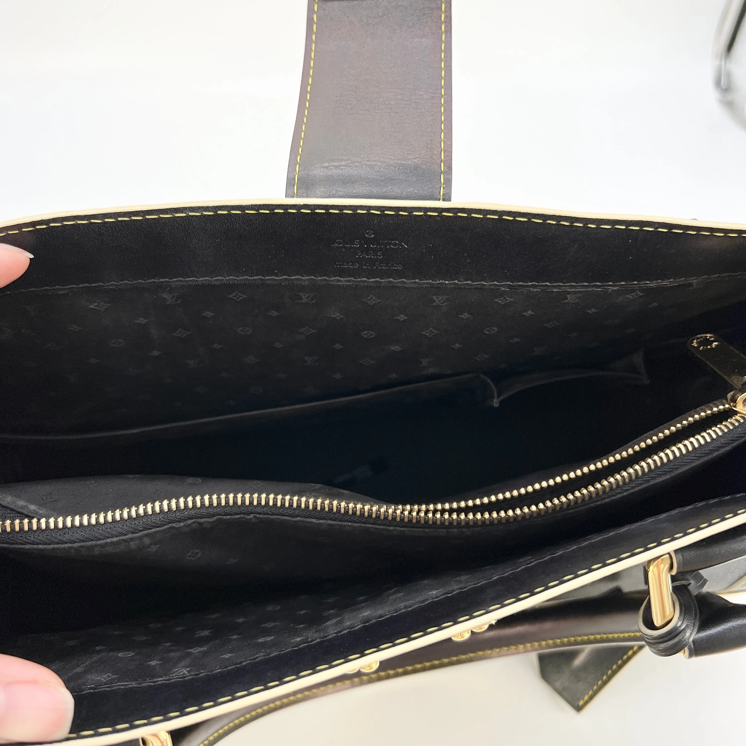 Louis Vuitton Suhali Le Fabuleux Handbag Leather Black [Guaranteed Authentic]