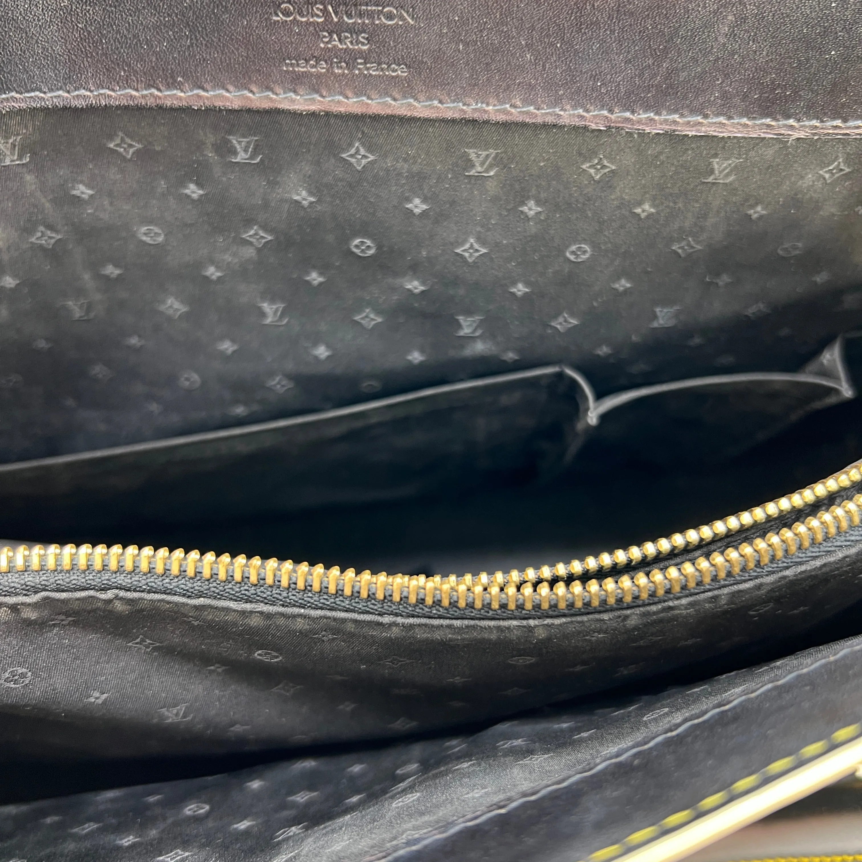 Louis Vuitton Suhali Le Fabuleux Handbag Leather Black [Guaranteed Authentic]