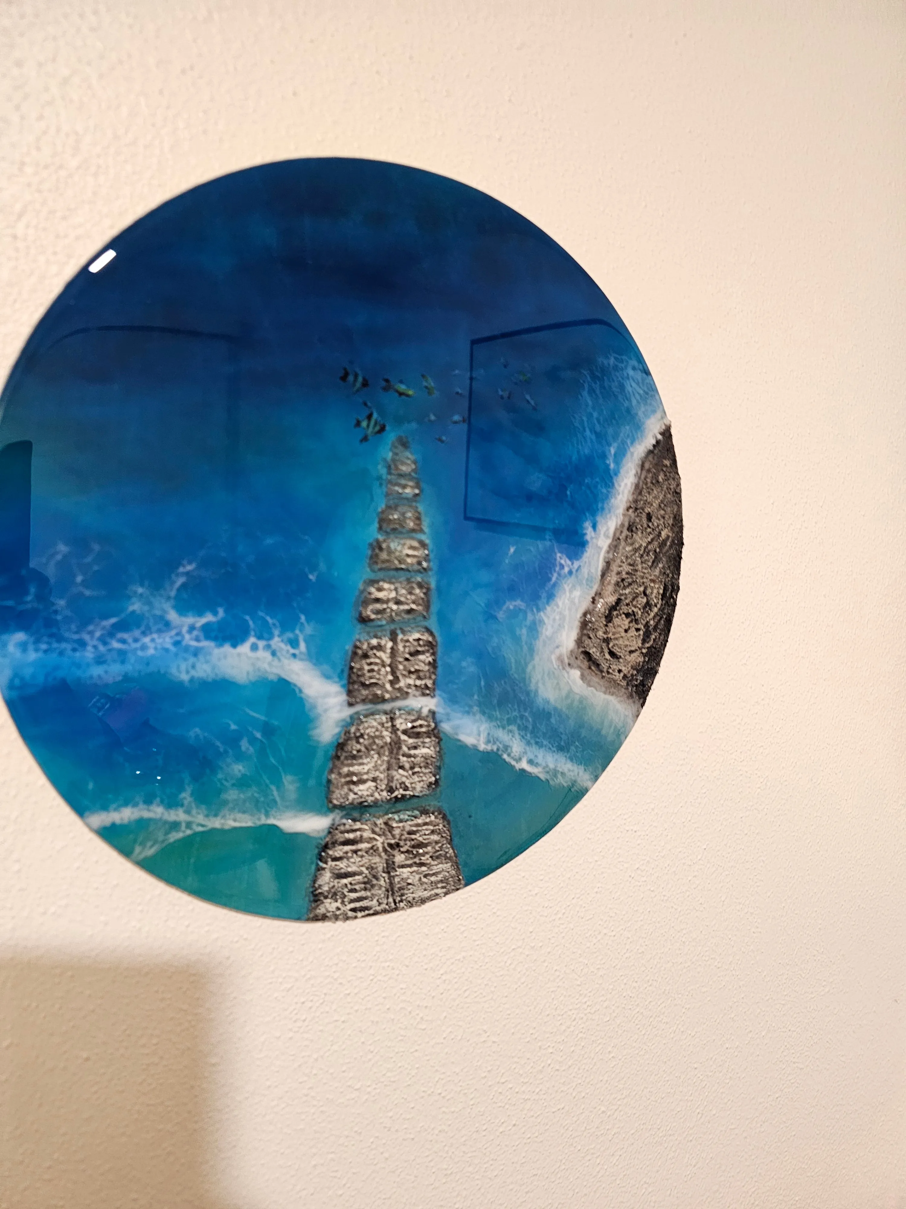 Pathway to the Sea Tropical Water Resin Beach Round Wall Decoration