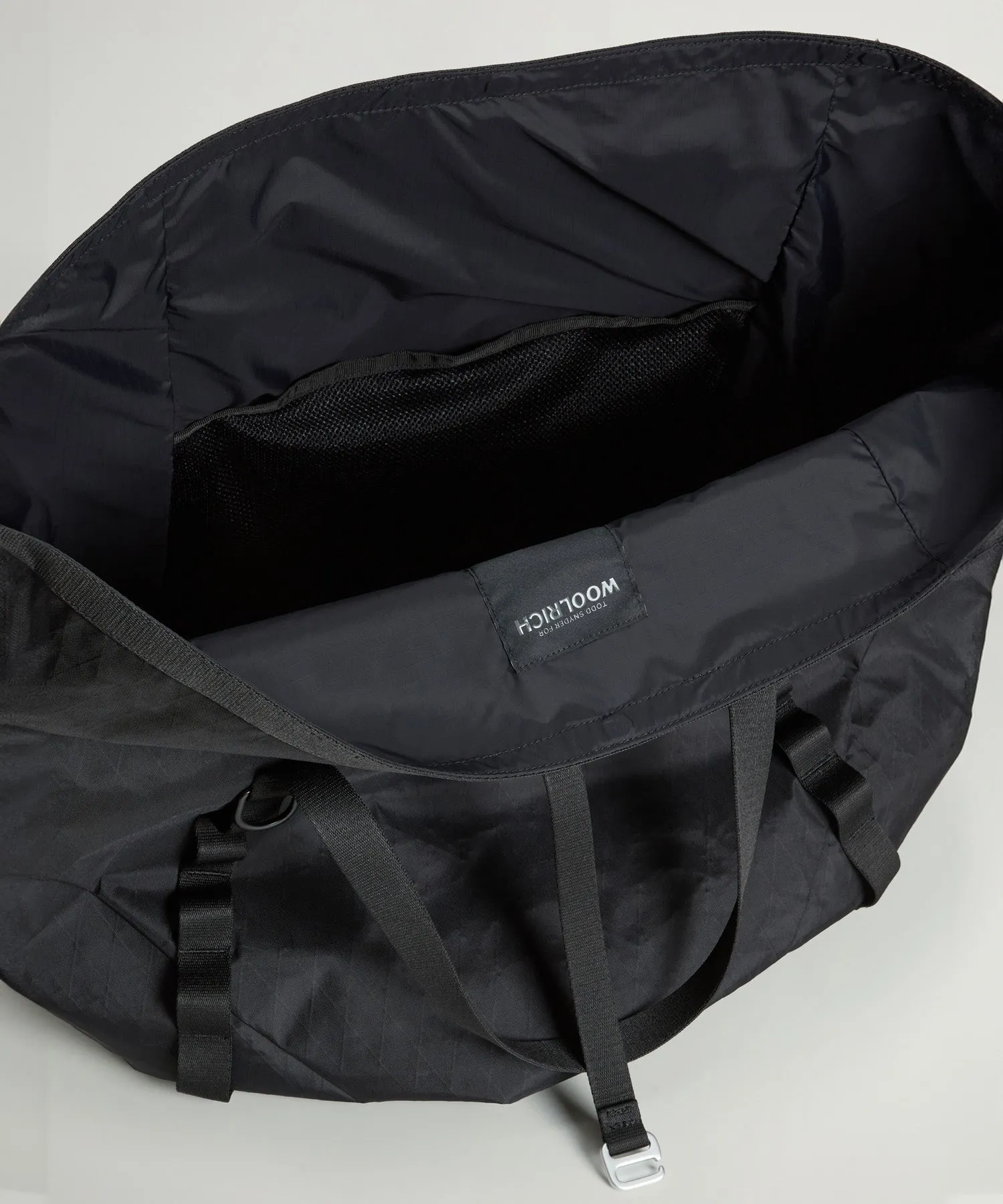 Todd Snyder x Woolrich Rolltop Duffle Bag in Black