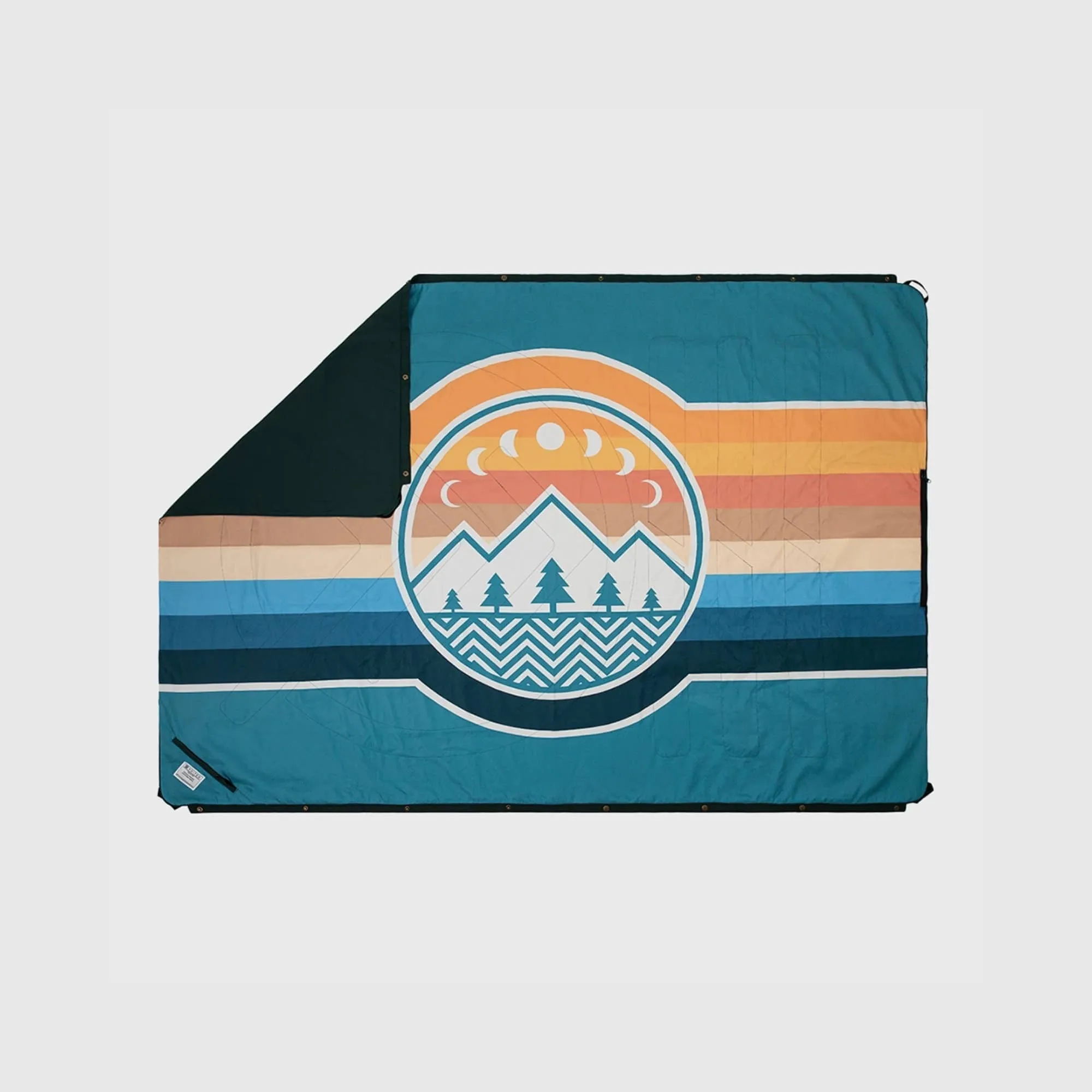 VOITED Compact Picnic & Beach Blanket  - Camp Vibes / Blue Lagoon